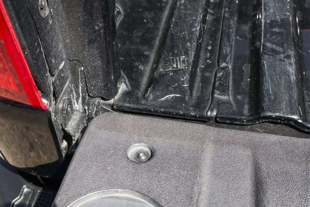 Used 2023 Chevrolet Silverado 1500 RST AWD/4WD image 9