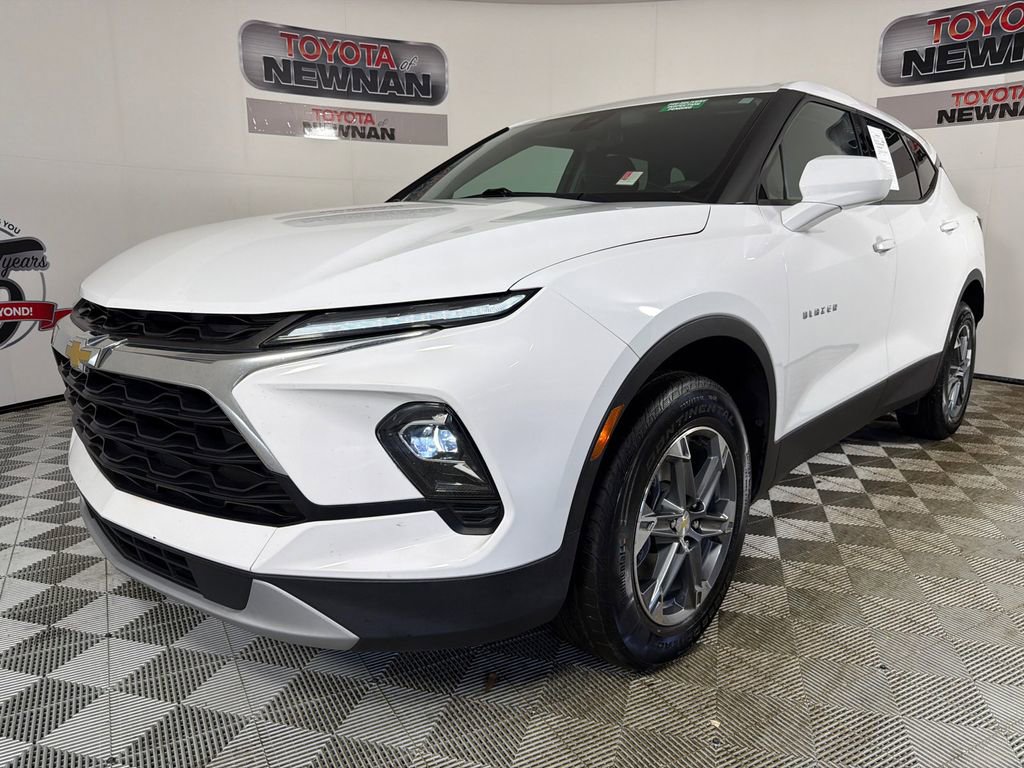 Used 2023 Chevrolet Blazer LT image 7