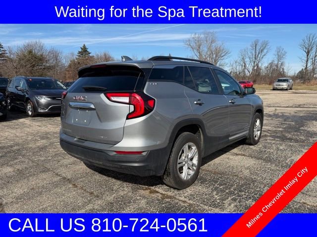 Certified 2023 GMC Terrain SLE w/ Driver Convenience Package image 3
