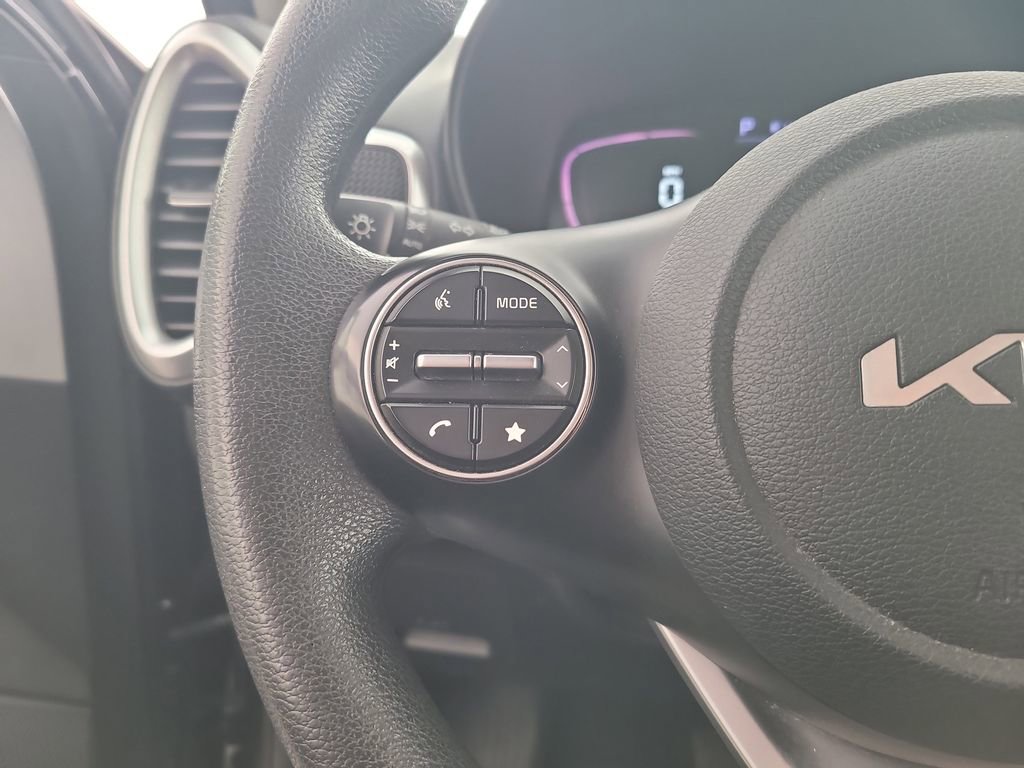 Used 2024 Kia Soul LX w/ Option Group 015 image 13