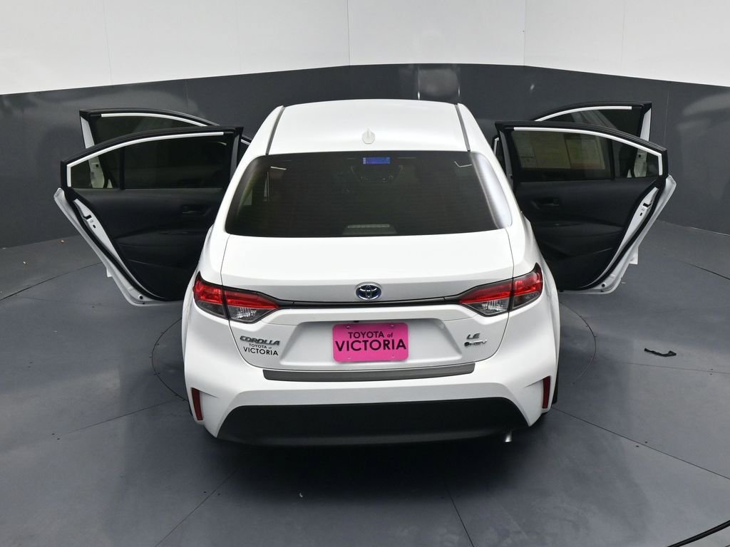 Used 2025 Toyota Corolla LE image 22