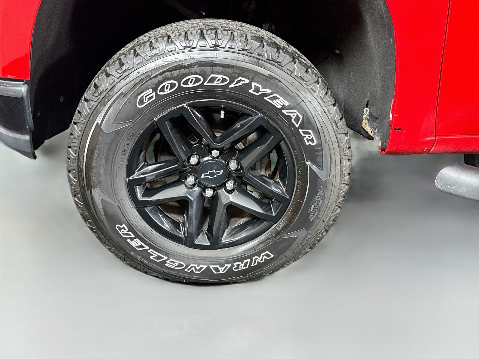 Used 2022 Chevrolet Silverado 1500 Custom Trail Boss w/ Safety Confidence Package AWD/4WD image 36