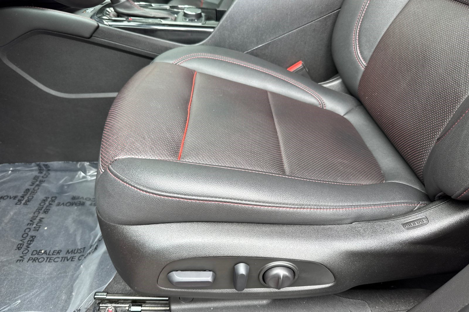 Used 2022 Chevrolet Blazer RS w/ Enhanced Convenience Package FWD image 14