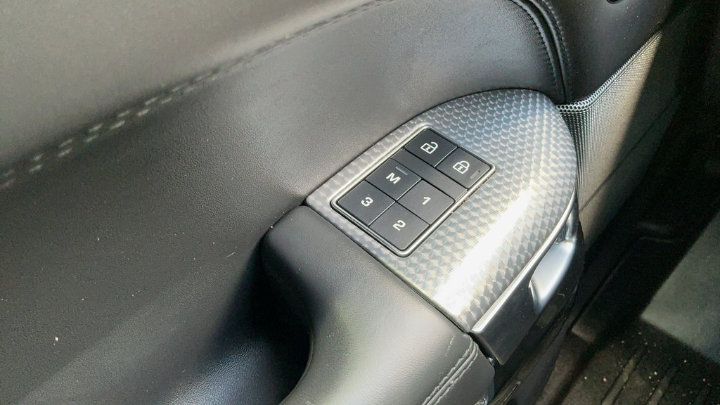 Used 2021 Land Rover Range Rover Sport HST AWD/4WD image 14