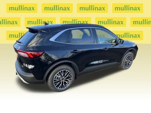 New 2025 Ford Escape SE w/ PHEV Premium Package FWD video 3