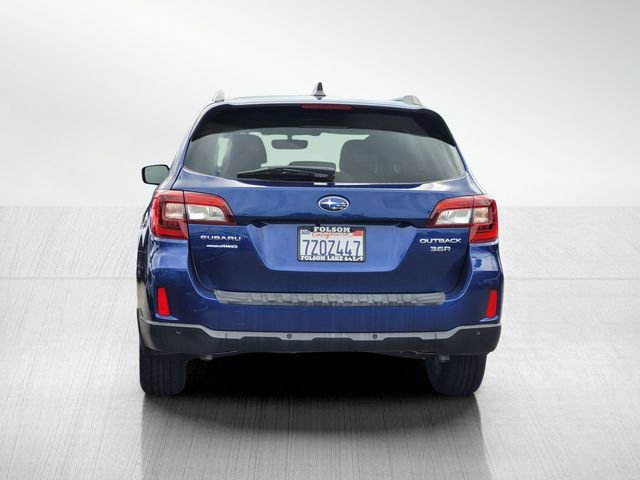 Used 2017 Subaru Outback 3.6R Touring AWD/4WD image 5