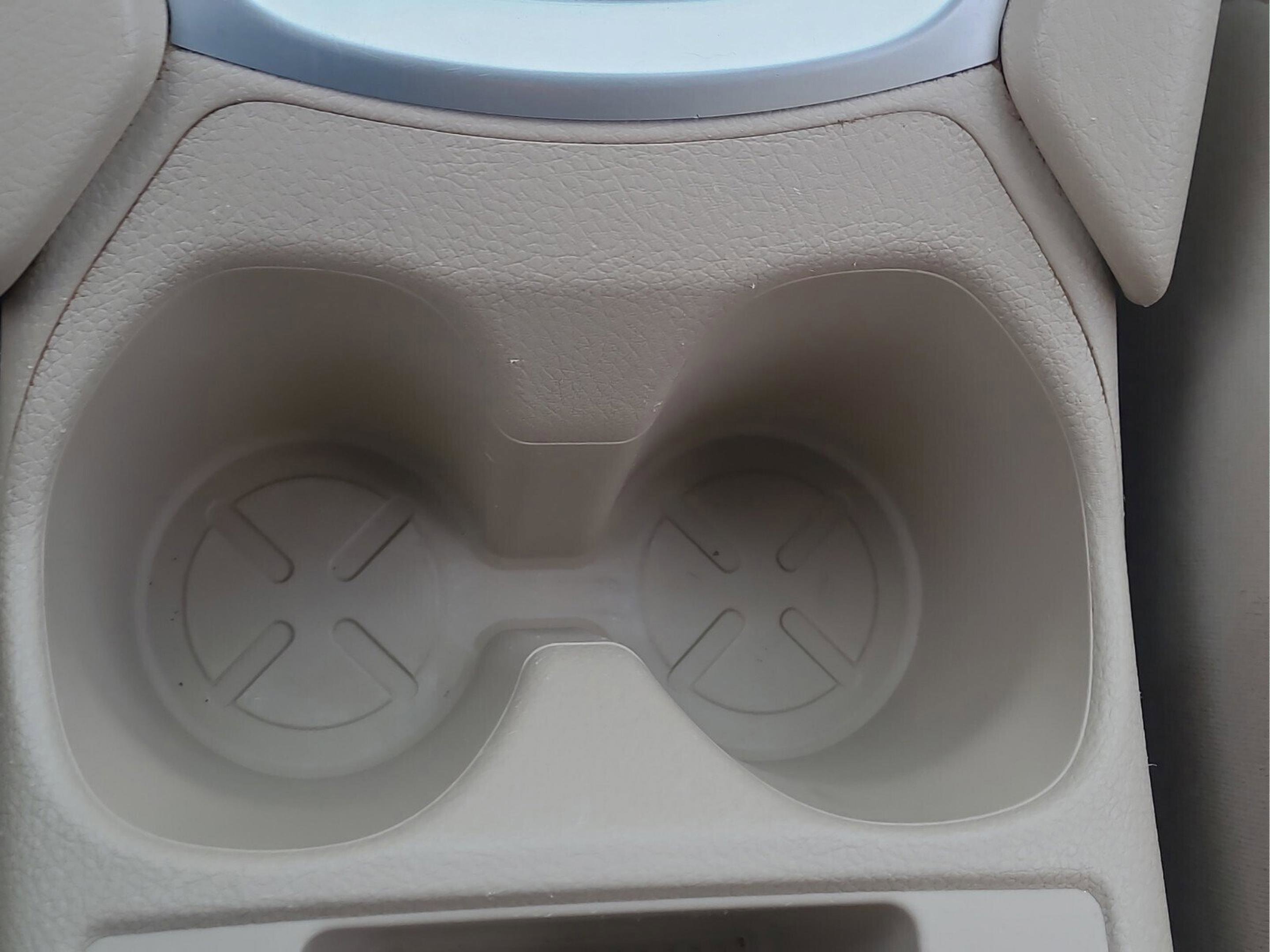 Used 2014 Nissan Rogue S image 14