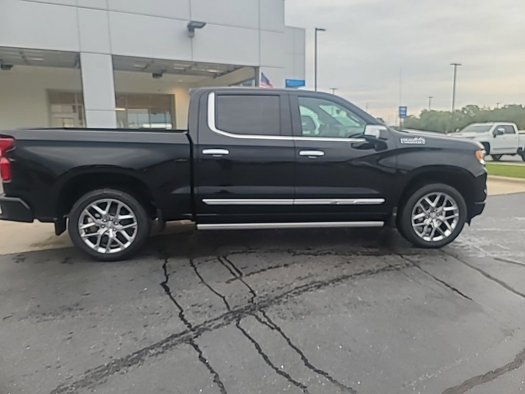 New 2026 Chevrolet Silverado 1500 High Country image 8