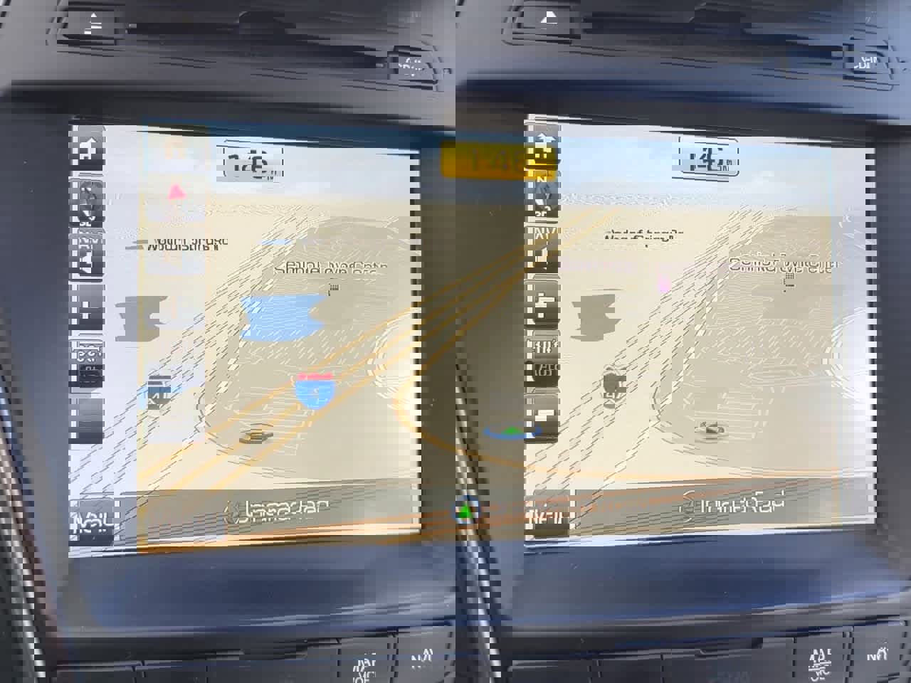 Used 2017 Hyundai Santa Fe Sport w/ 2.4L Tech Package 04 image 29