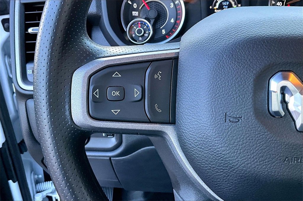 Used 2024 RAM 5500 Tradesman w/ Chrome Appearance Group image 11