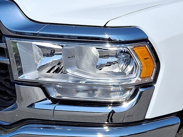 Used 2024 RAM 2500 Tradesman w/ Chrome Appearance Group image 29