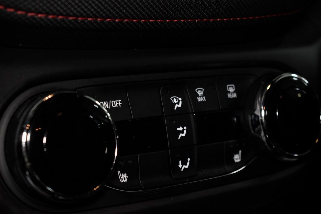 Used 2023 Chevrolet TrailBlazer RS w/ Convenience Package image 43