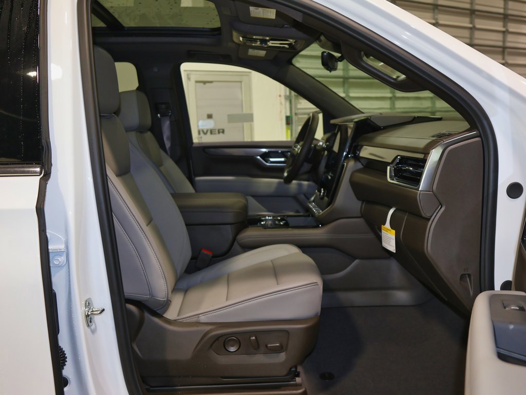 New 2026 GMC Yukon XL Elevation w/ Elevation Premium Package image 34