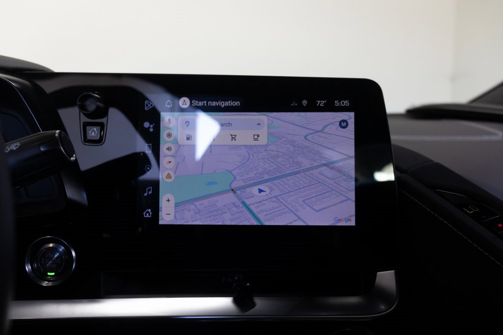 Used 2025 Chevrolet Corvette Stingray Preferred Cpe w/ 2LT image 27