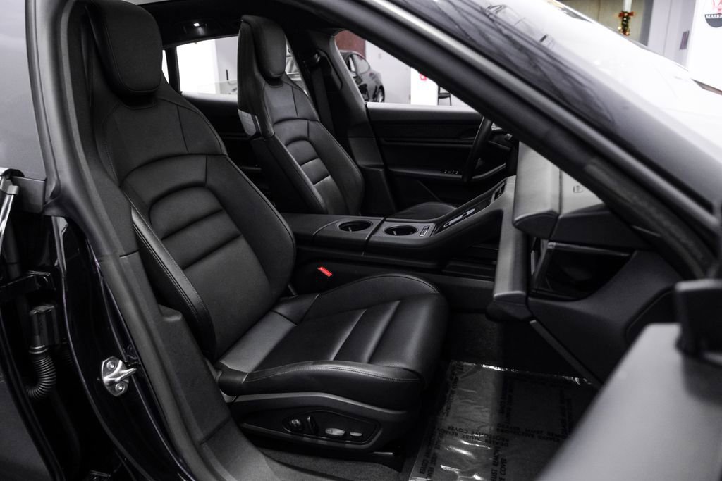 Used 2023 Porsche Taycan 4 Cross Turismo image 36