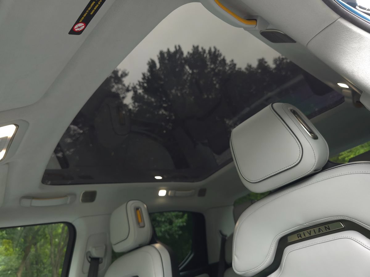 Used 2023 Rivian R1T Adventure AWD/4WD image 57