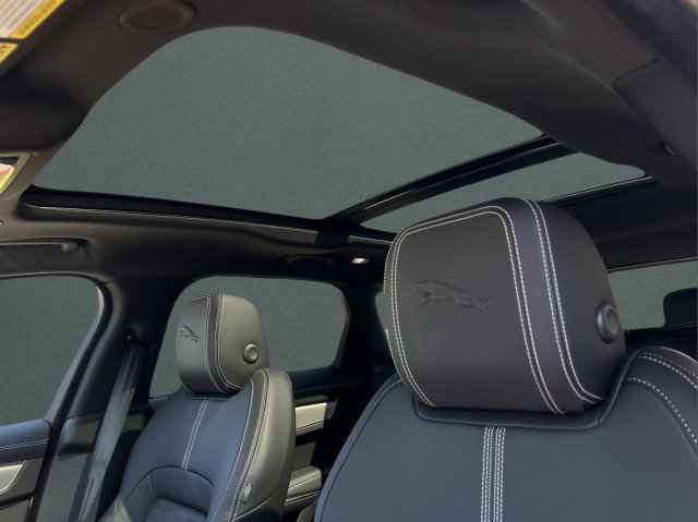 New 2026 Jaguar F-PACE R-Dynamic S AWD/4WD image 15