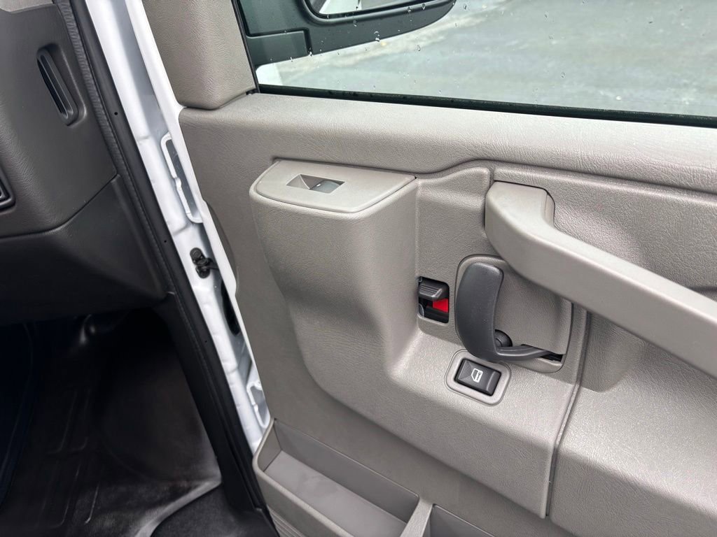 New 2025 Chevrolet Express 2500 w/ Driver Convenience Package RWD image 41