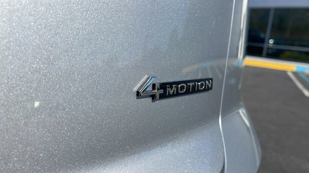 New 2025 Volkswagen Atlas Cross Sport SEL Premium R-Line image 30