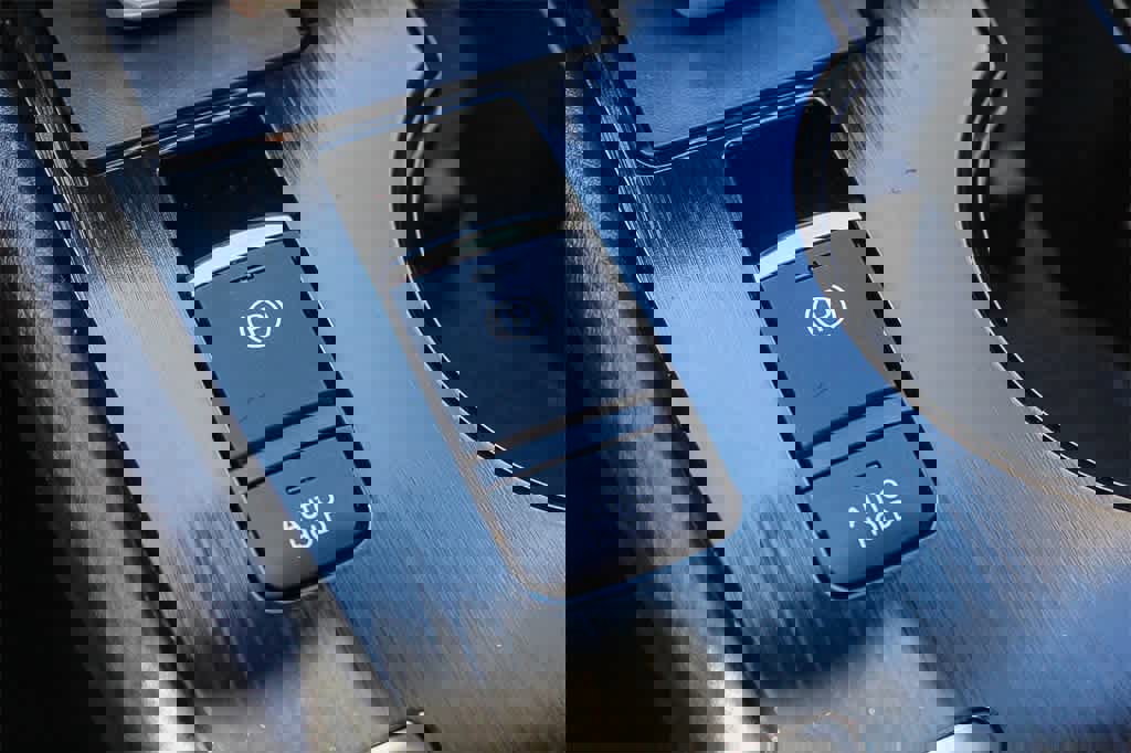 Used 2023 Nissan Rogue SV image 35