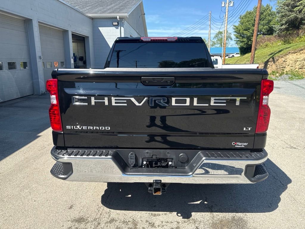 Used 2024 Chevrolet Silverado 1500 LT AWD/4WD image 4
