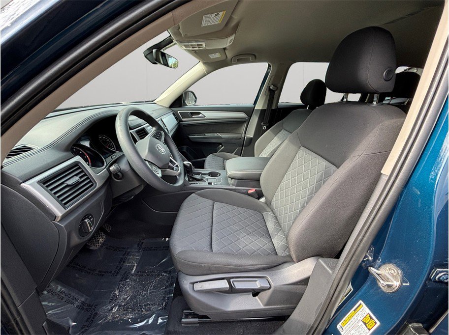 Used 2021 Volkswagen Atlas S image 2