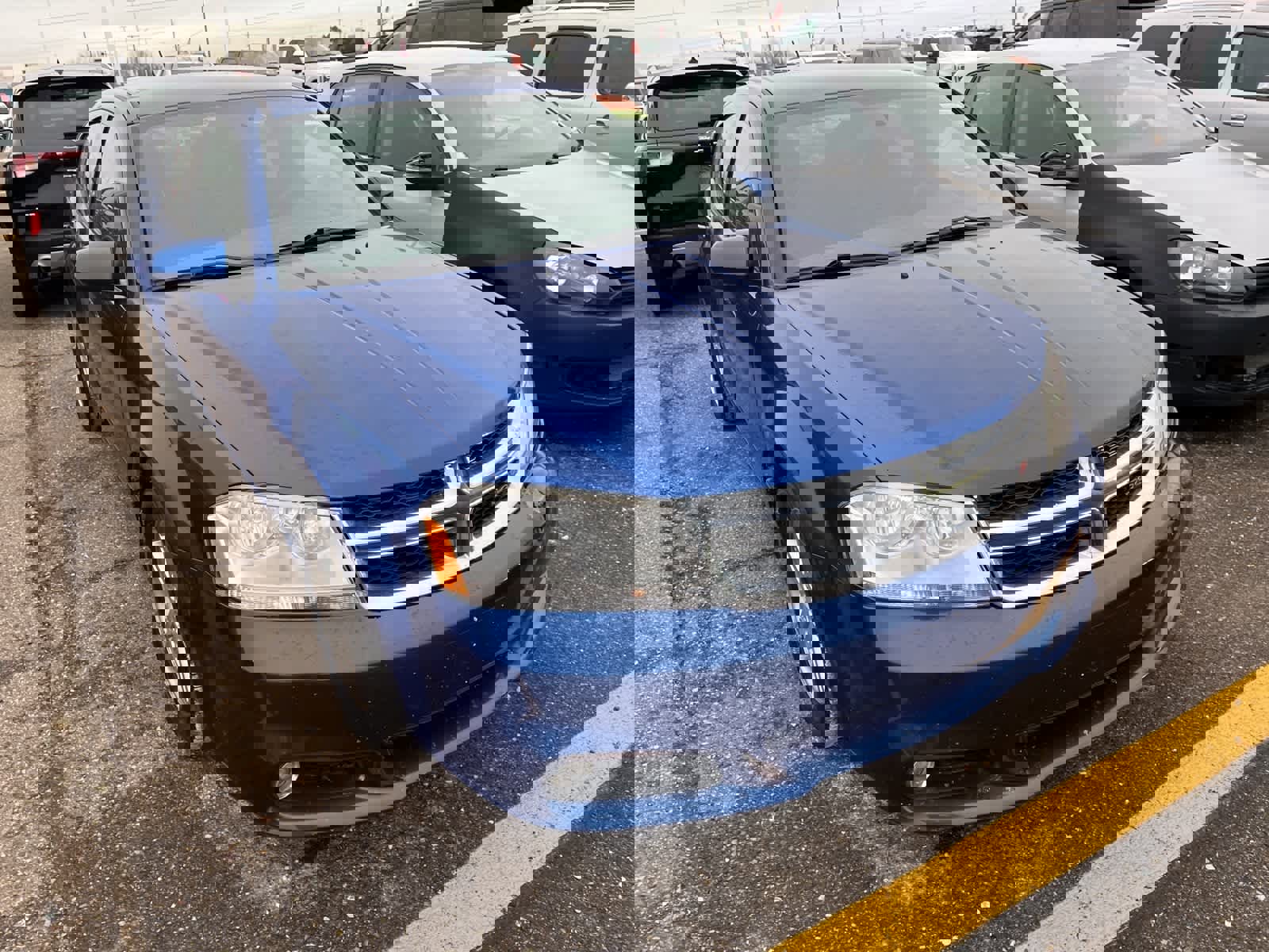 Used 2013 Dodge Avenger SXT image 21