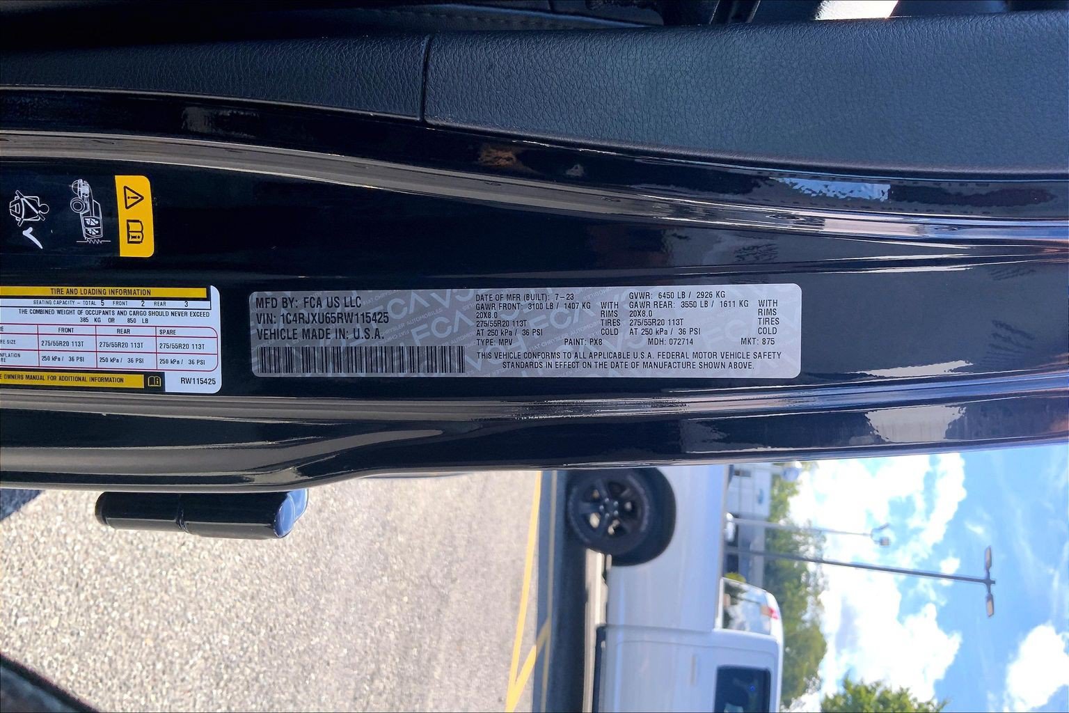 Used 2024 Jeep Wrangler High Altitude AWD/4WD image 31