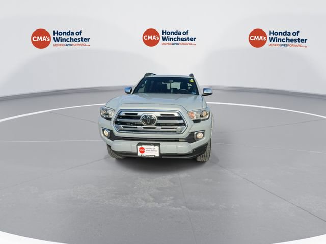 Used 2018 Toyota Tacoma Limited image 4