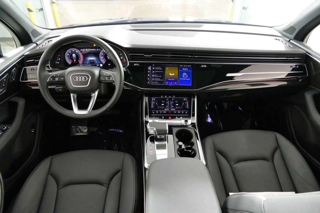Certified 2025 Audi Q7 3.0T Premium Plus w/ Premium Plus Package AWD/4WD image 9