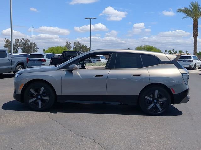 Used 2025 BMW iX xDrive50 image 9