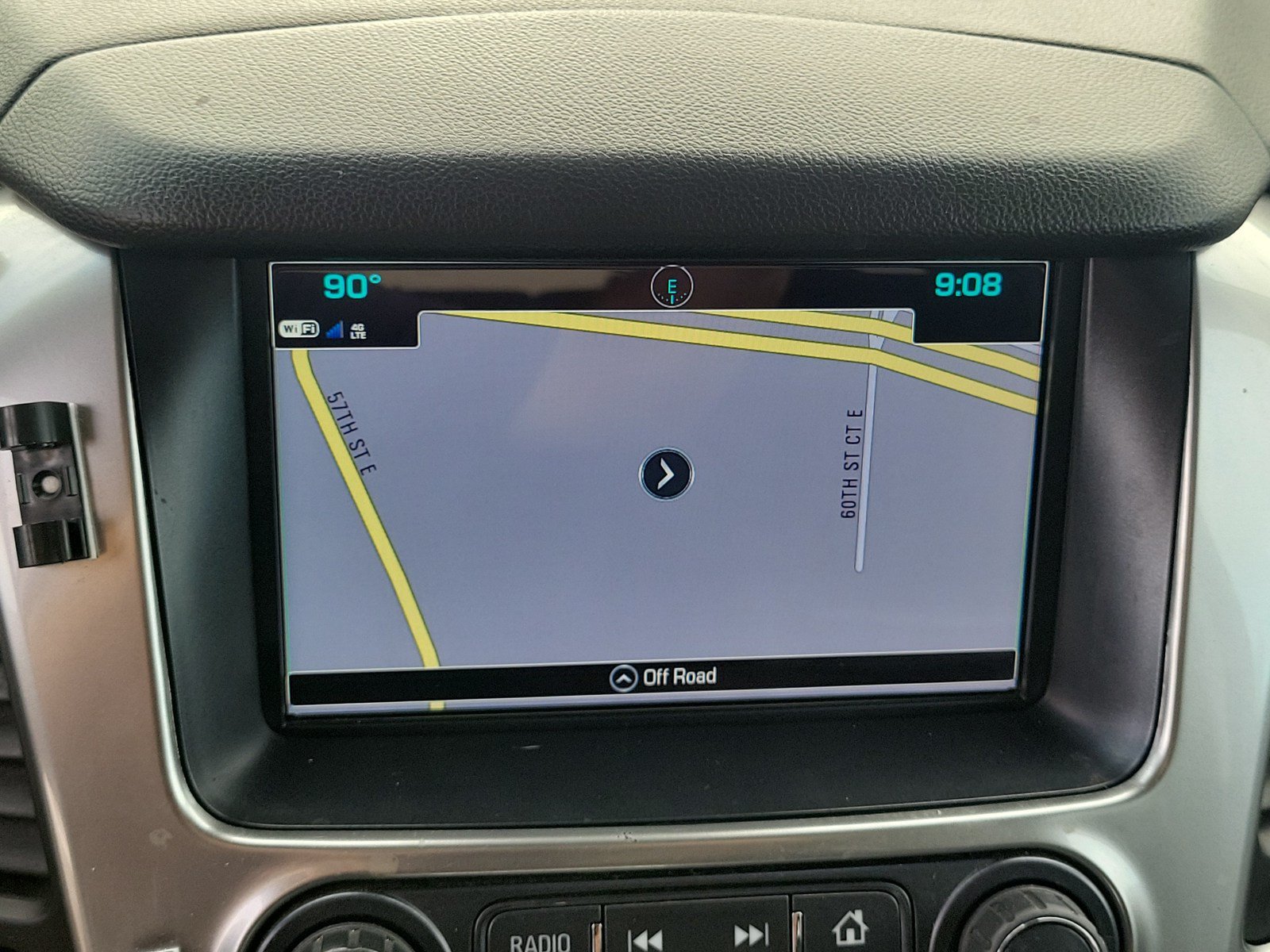 Used 2018 Chevrolet Suburban LT AWD/4WD image 23