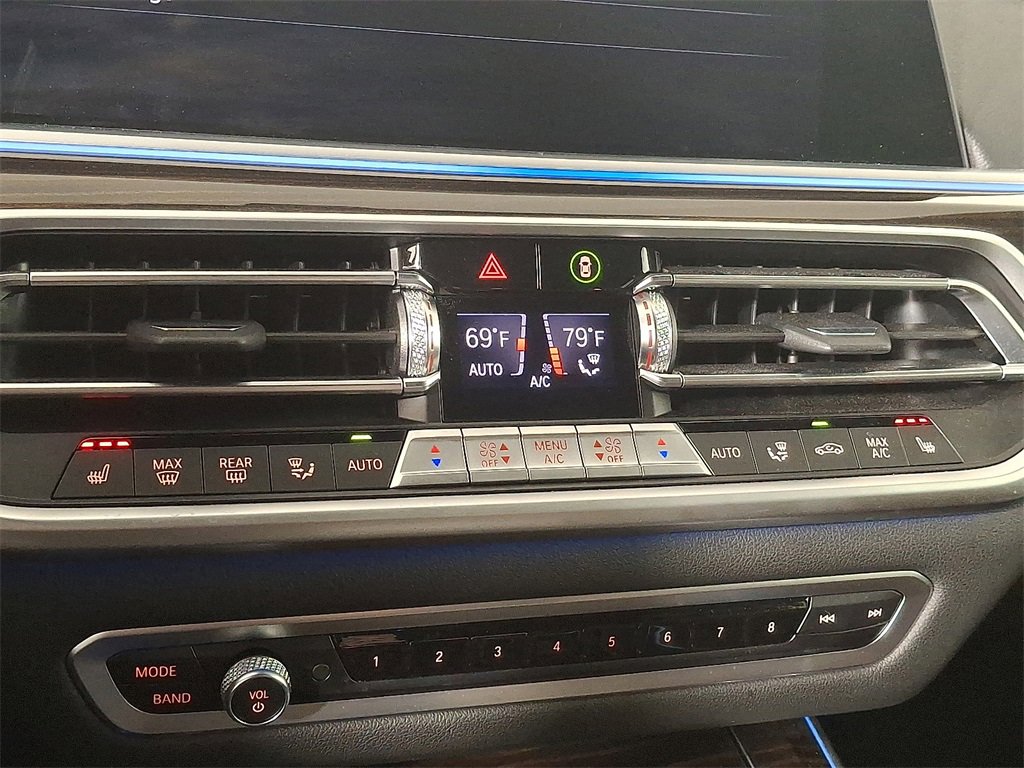 Used 2021 BMW X5 xDrive45e w/ M Sport Package image 19