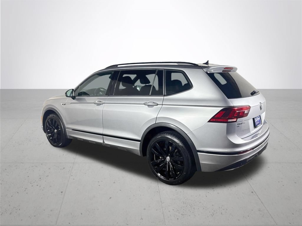 Used 2020 Volkswagen Tiguan SE R-Line AWD/4WD image 8