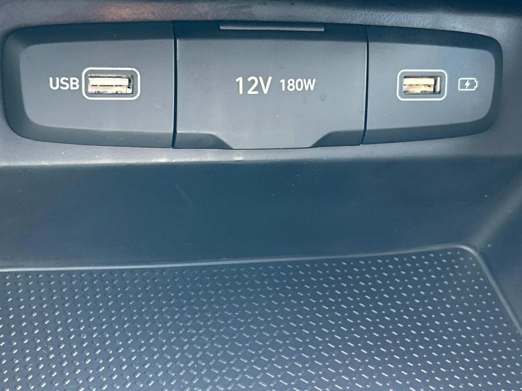 Used 2024 Hyundai Santa Cruz SEL image 34