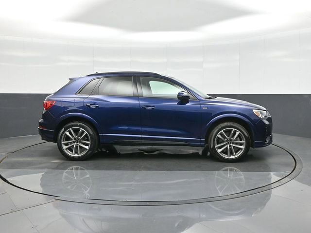Used 2023 Audi Q3 2.0T Premium Plus w/ Premium Plus Package image 8