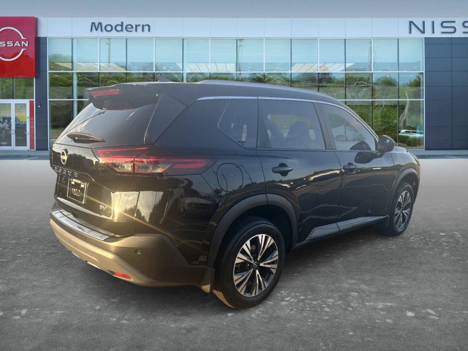 Certified 2023 Nissan Rogue SV w/ SV Premium B Package FWD image 5
