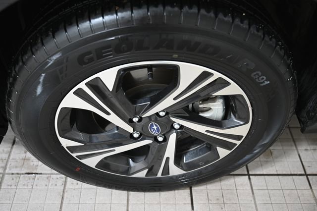 Certified 2024 Subaru Crosstrek 2.0i Premium AWD/4WD image 17