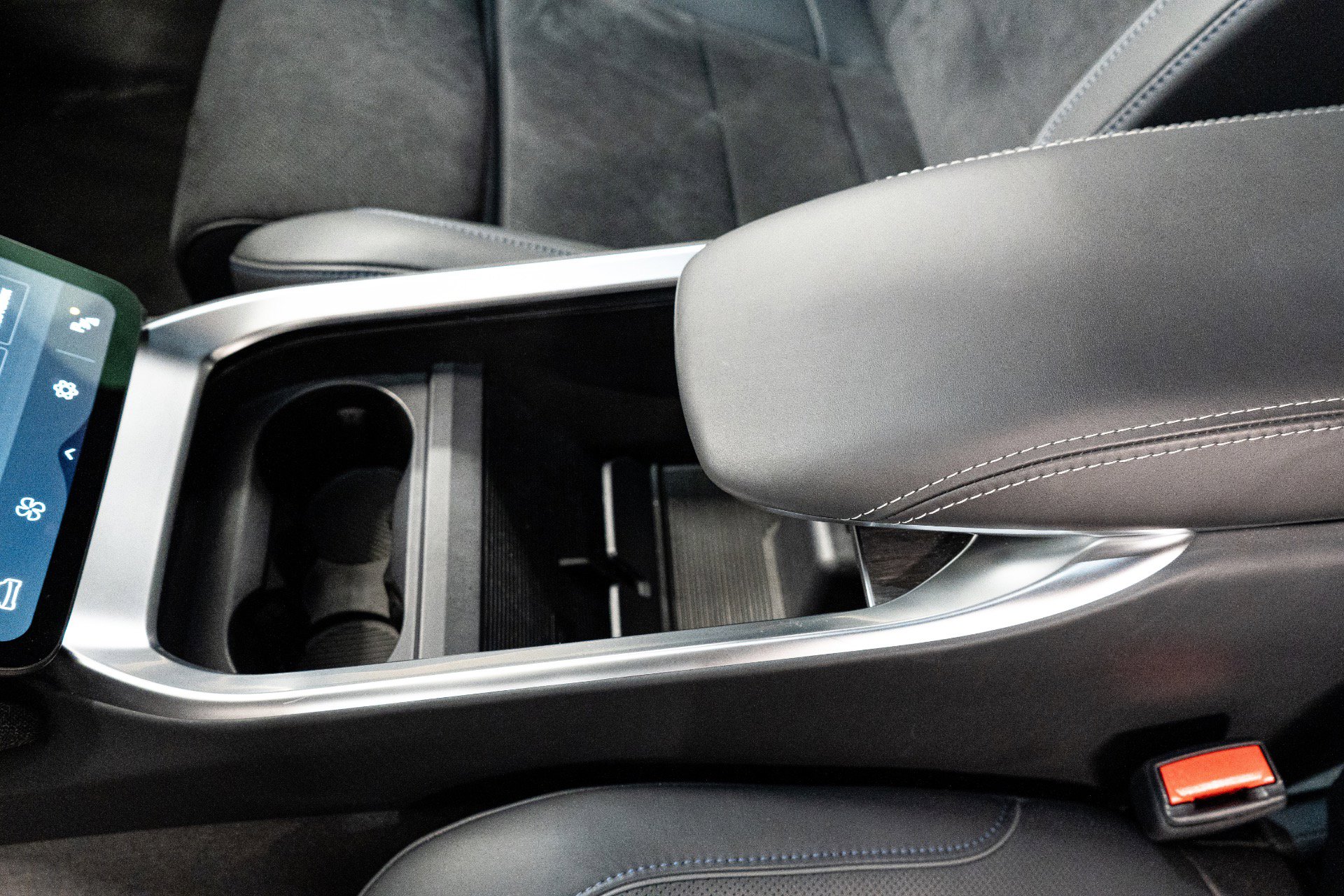 Used 2024 Lucid Air Sapphire image 27