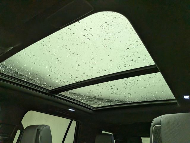 Certified 2024 Cadillac Escalade Sport w/ LPO, ONYX Package image 19