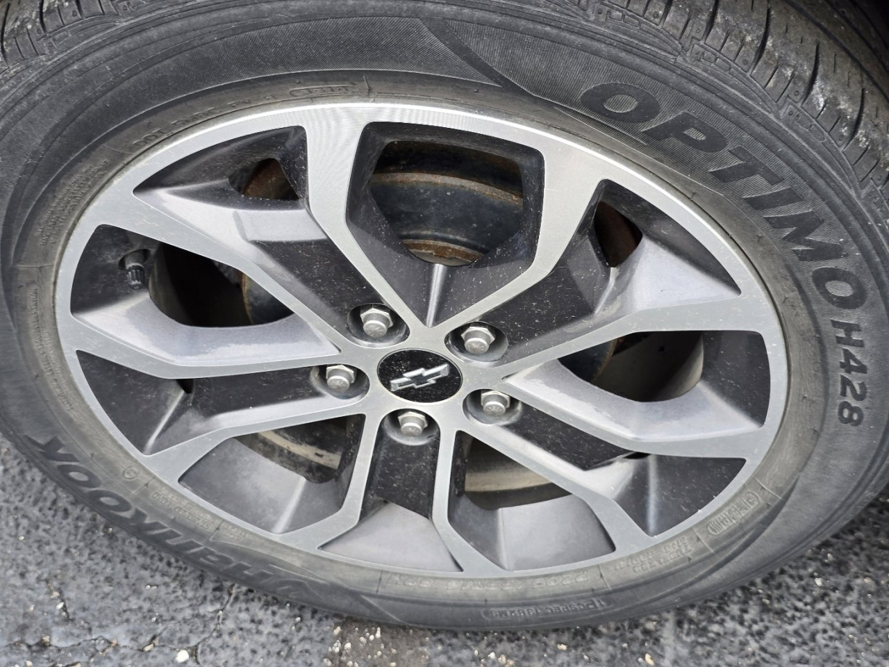 Used 2020 Chevrolet Sonic LT image 11