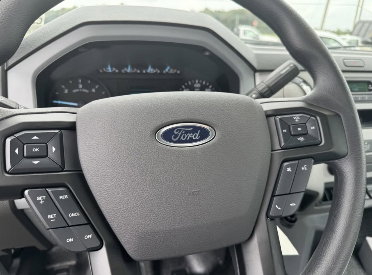 New 2025 Ford F650 2WD Regular Cab Super Duty image 13