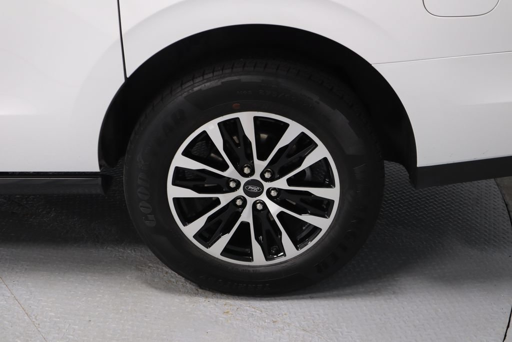 Certified 2025 Ford Expedition Max Platinum AWD/4WD image 19