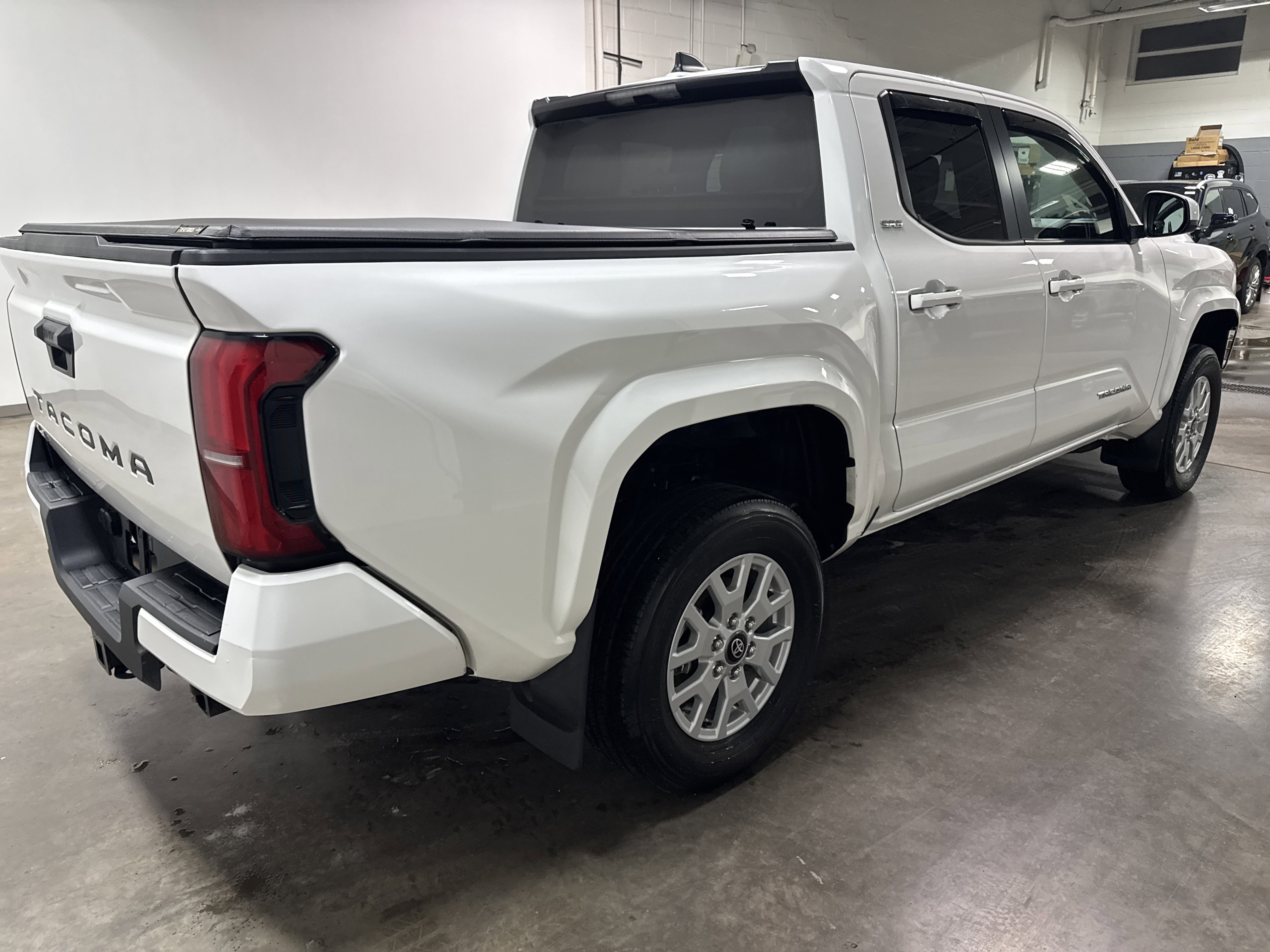 Used 2024 Toyota Tacoma SR5 image 3
