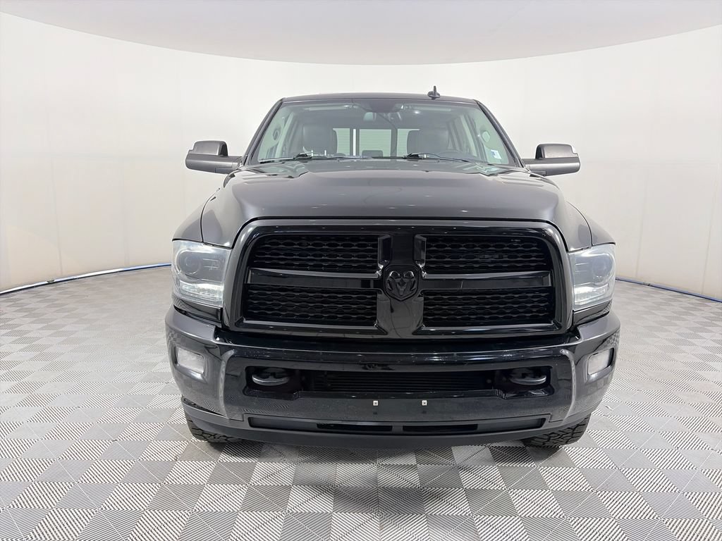 Used 2015 RAM 2500 Laramie w/ Black Appearance Group AWD/4WD image 2