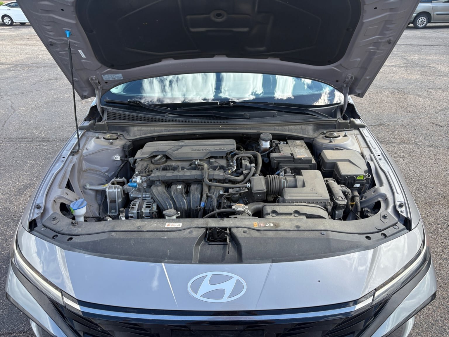 Used 2025 Hyundai Elantra SEL FWD image 20