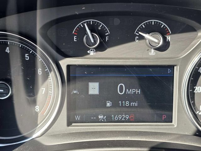 Used 2024 Buick Enclave Essence w/ Experience Buick Package image 18