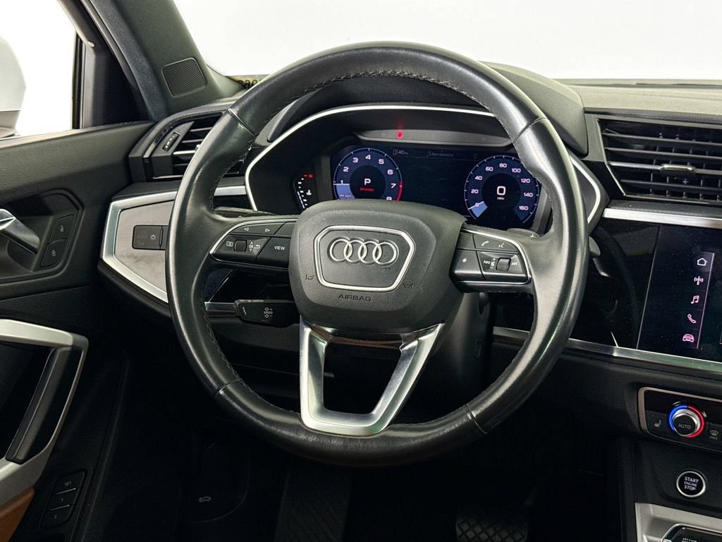 Used 2022 Audi Q3 2.0T Premium AWD/4WD image 17