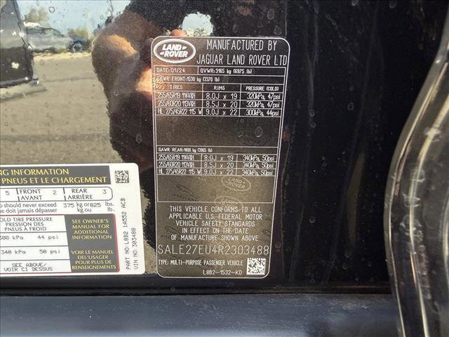 Used 2024 Land Rover Defender 110 X-Dynamic SE image 26