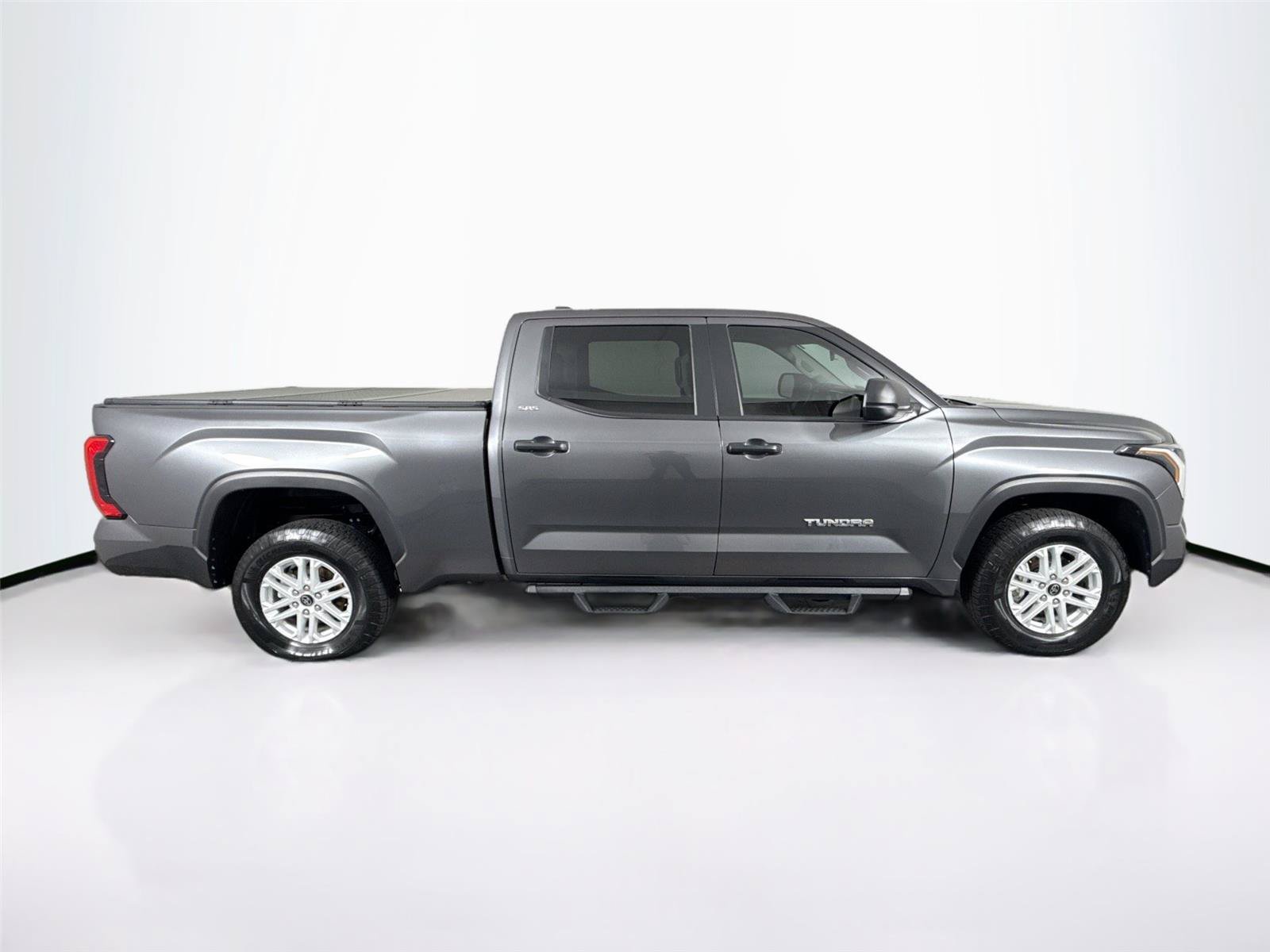 Used 2024 Toyota Tundra SR5 AWD/4WD image 9